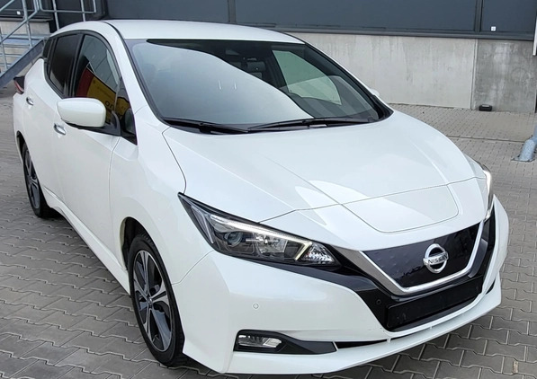 Nissan Leaf cena 71900 przebieg: 54000, rok produkcji 2019 z Limanowa małe 742